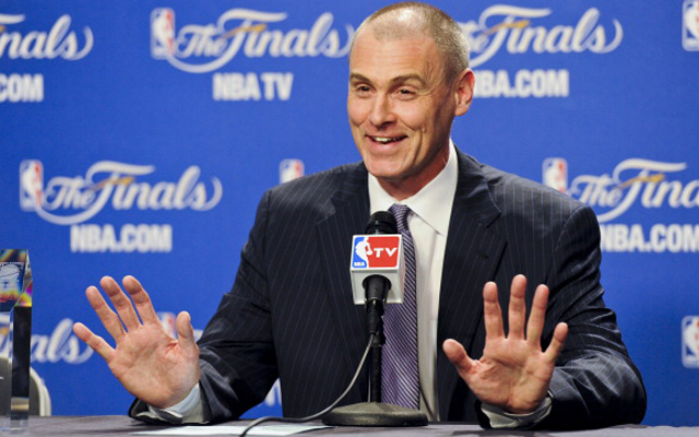  Faker迎来十二赛季高光表现，独行侠球迷沸腾！-爱游戏在线登入